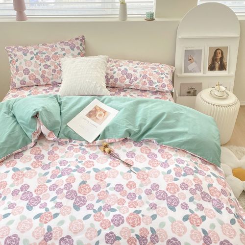 Four Piece Set Of Pure Cotton Bedding
